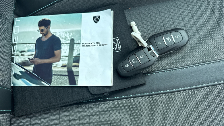 Peugeot 2008 1.2 PureTech Allure Premium+ 5dr Petrol Estate